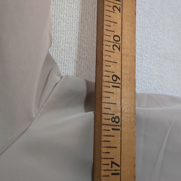 NWT Orvis Pack n Go Hooded Lightweight Jacket Womens Medium - Picture 14 of 16